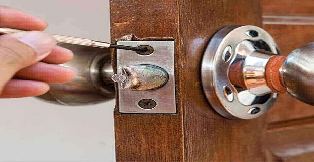 Londra'da Anahtarcı Locksmithing Service