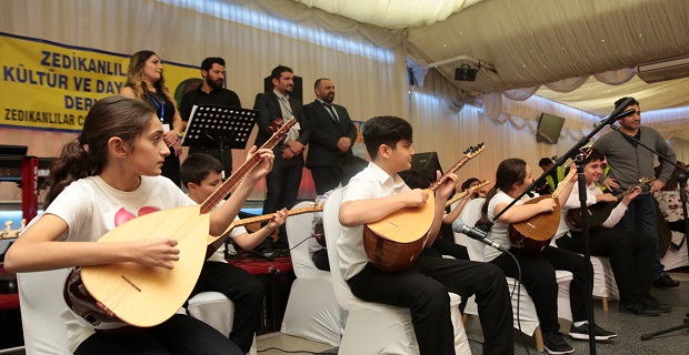 Zedikanlılar Geleneksel Şenliği’nde Büyük Coşku