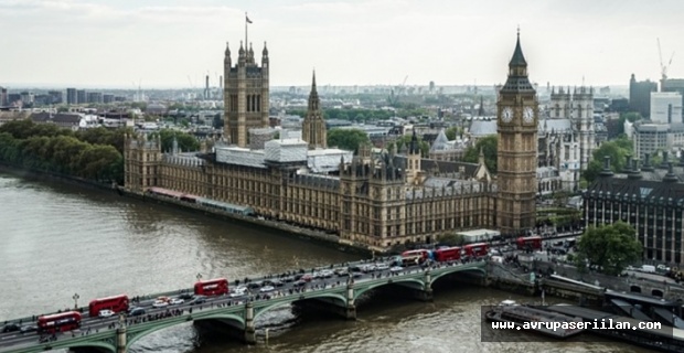 Camden'da Süpermarkette Kasada Çalışacak  Bayan Eleman aranıyor