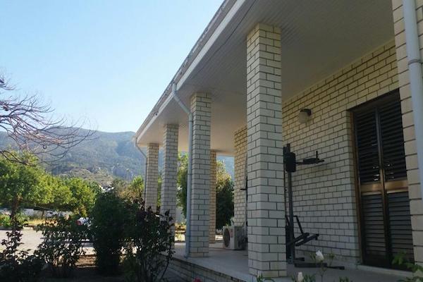 Girne Alsancak'ta Satılık Villa