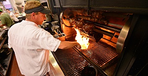 Rafael Restoranında çalışacak grill şef ve hazırlıkçı aranıyor