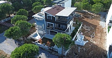 Didim Efeler Bölgesinde Geniş Bahçeli Dört artı bir Satılık Lüks Villa
